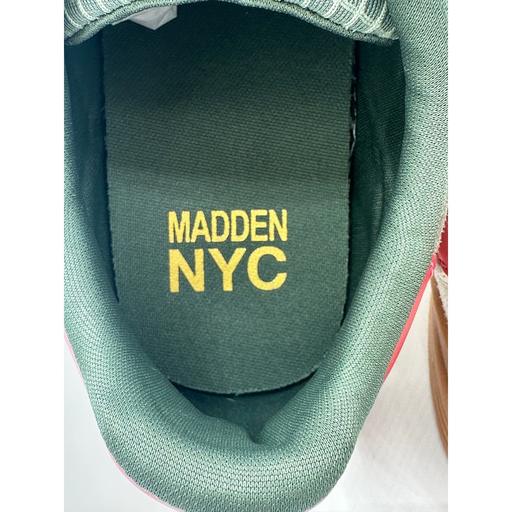 NWOB Madden NYC Womens Sneakers 7 Olive Green Pink Low Top Gum Sole Skater Shoes - Picture 10 of 11